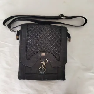 کیف رو دوشی