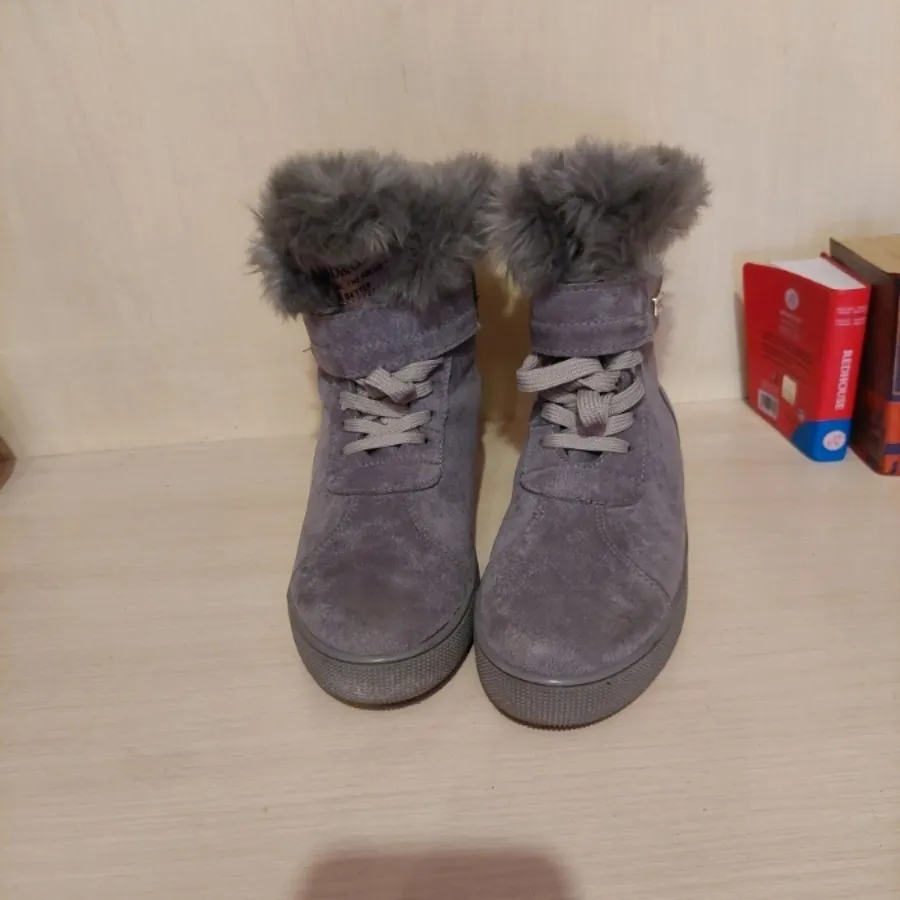 بوت ( ورق بزنید )