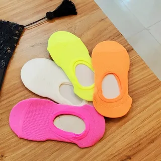جوراب زنانه