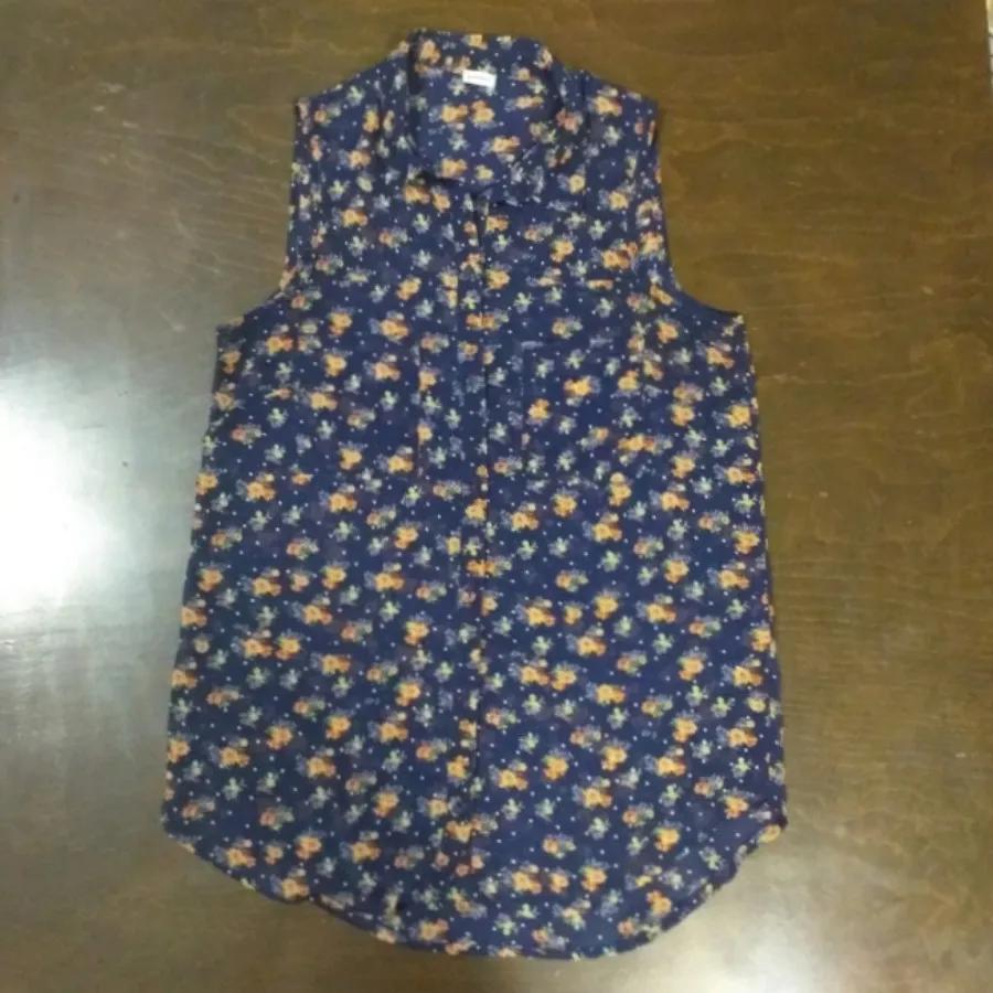 تاپ حریر لطیف مجلسی گلدار