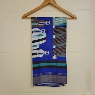 روسری زنانه