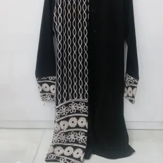 مانتو مشکی و سفید