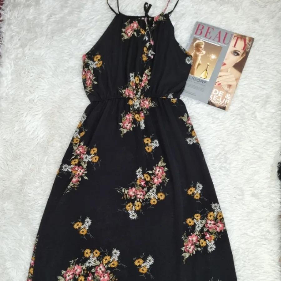 پیراهن ساحلی