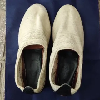 گیوه دست دوز