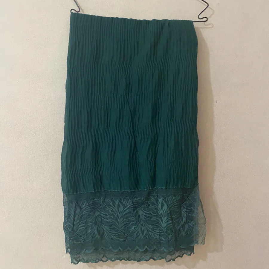 شال حاشیه تور