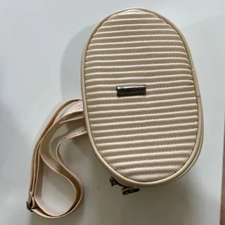 کیف دوشی کرمی