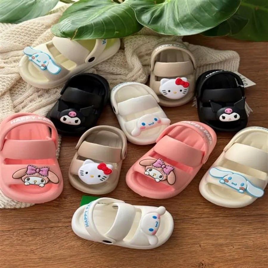 دمپایی بچگانه