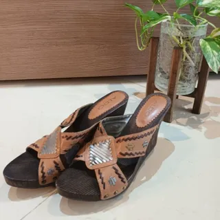 صندل برند آلدو