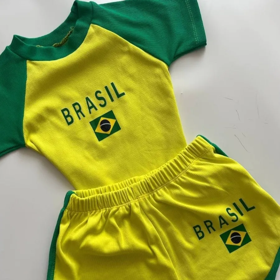 ست تی شرت و شورتک برزیلی