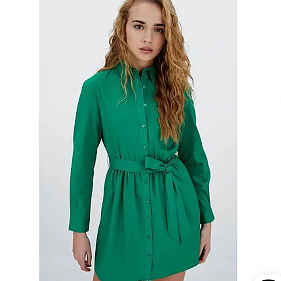 مانتو Stradivarius