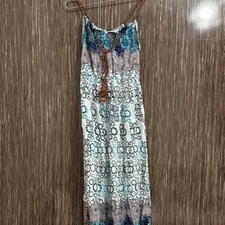 پیرهن ساحلی