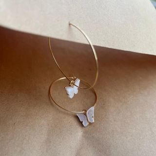 گوشواره حلقه ای پروانه