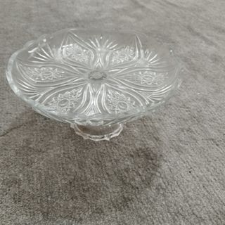 میوه خوری پایه دار