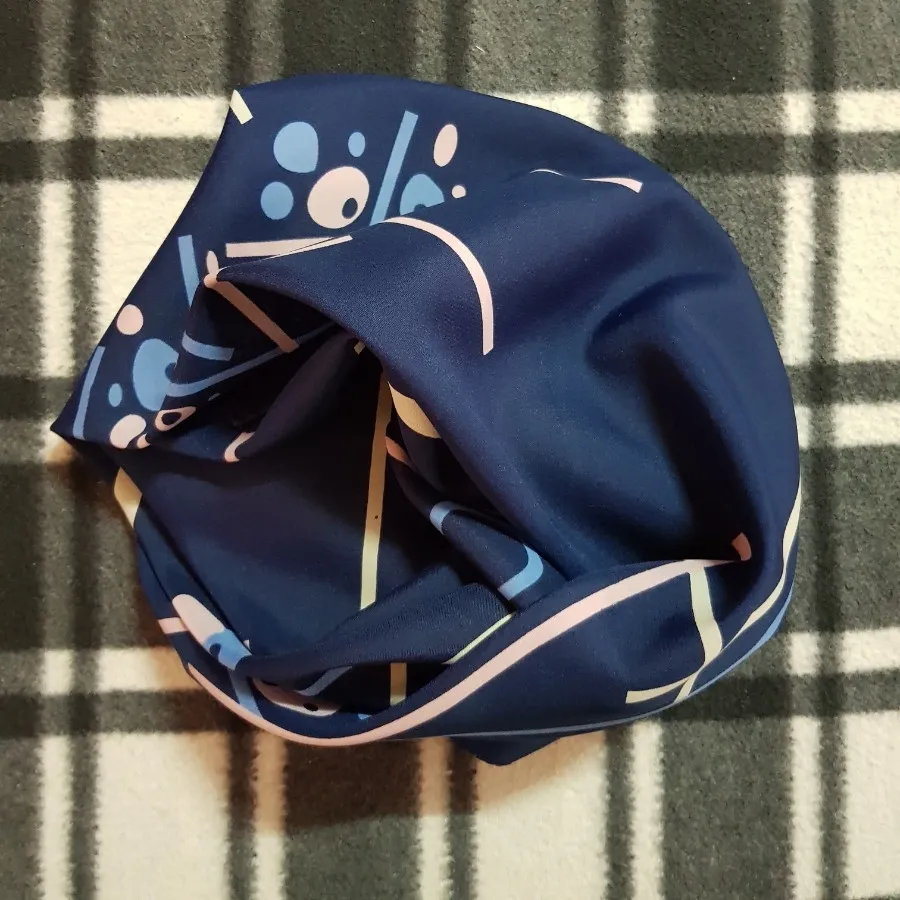 روسری حریر(82 در 82 سانت)