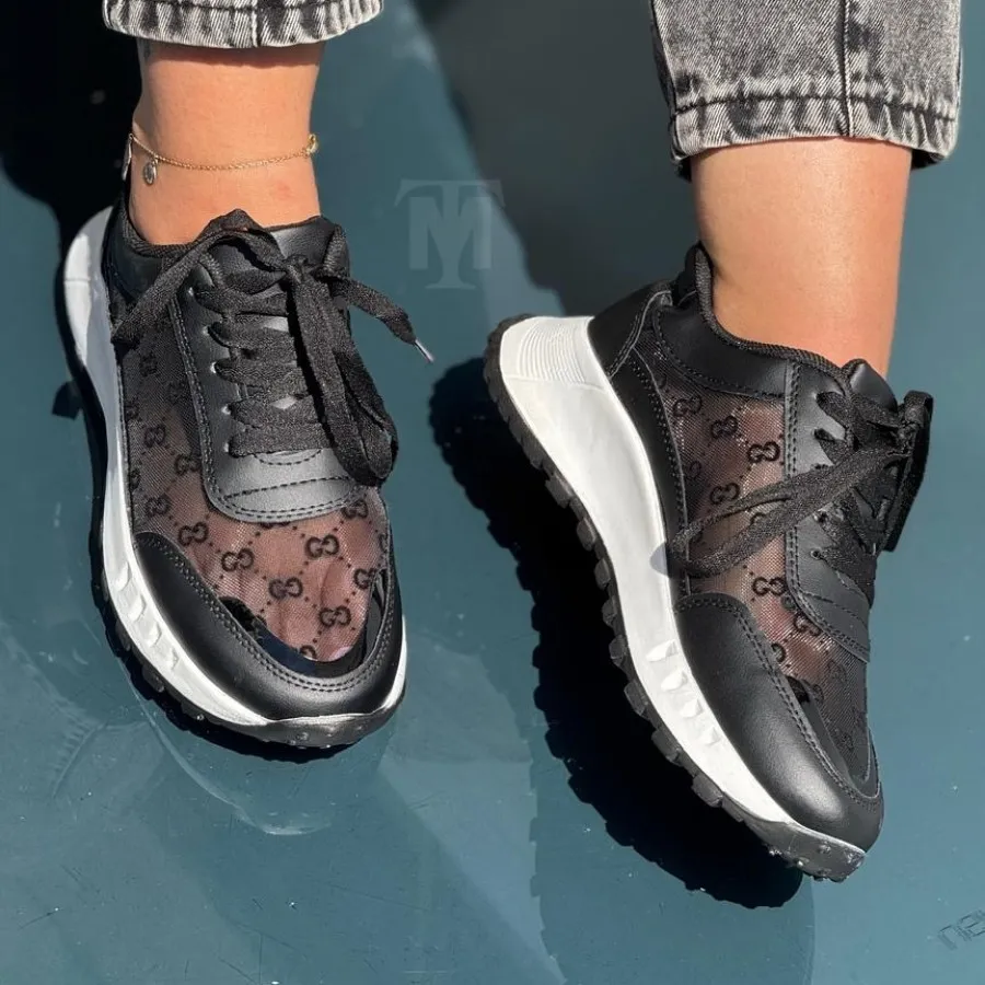 کفش کتونی تابستونی