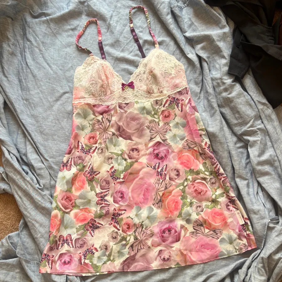 اباس خواب Ted baker