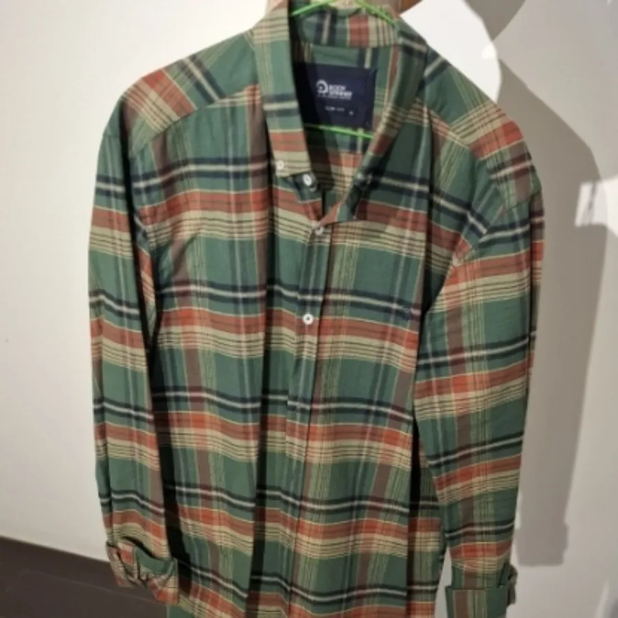 پیراهن مردانه