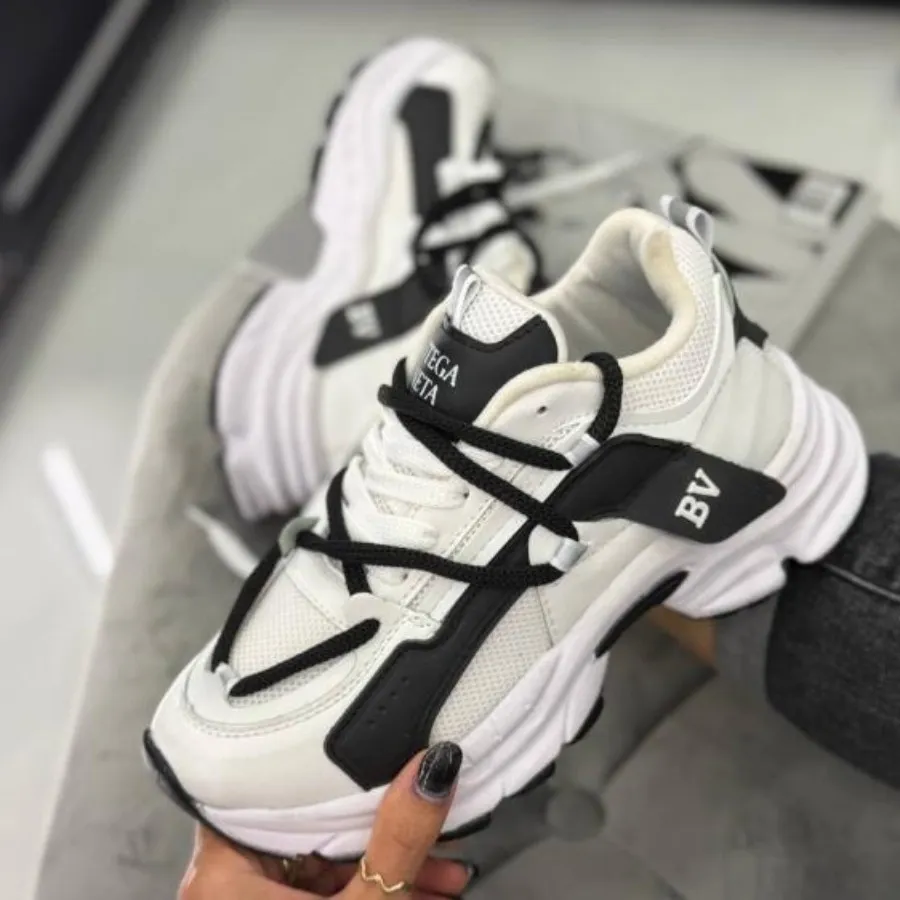 کفش کتونی لژدار دو رنگ