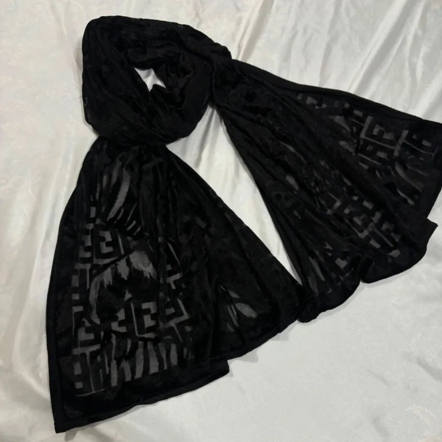 شال مخمل برجسته