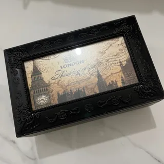 جعبه جواهرات موزیکال