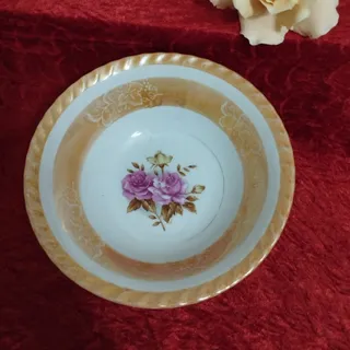 کاسه ژاپنی