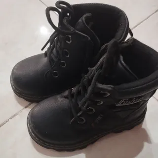 نیم بوت بچگانه