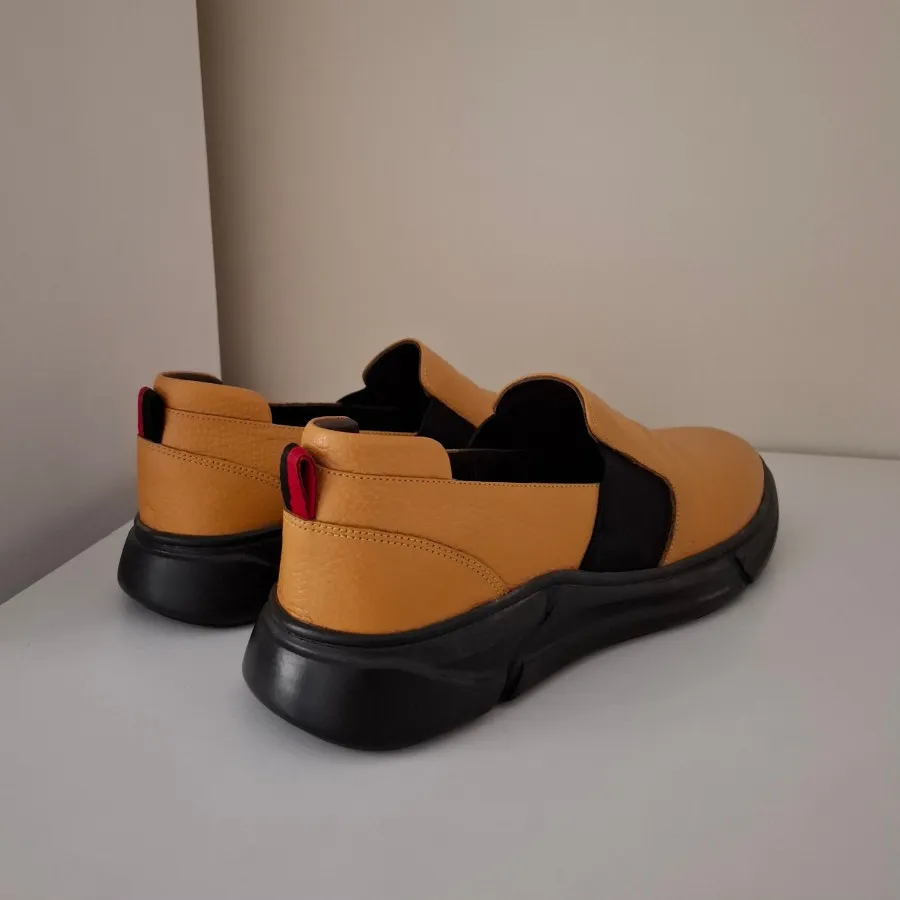 کفش چرمی زنانه