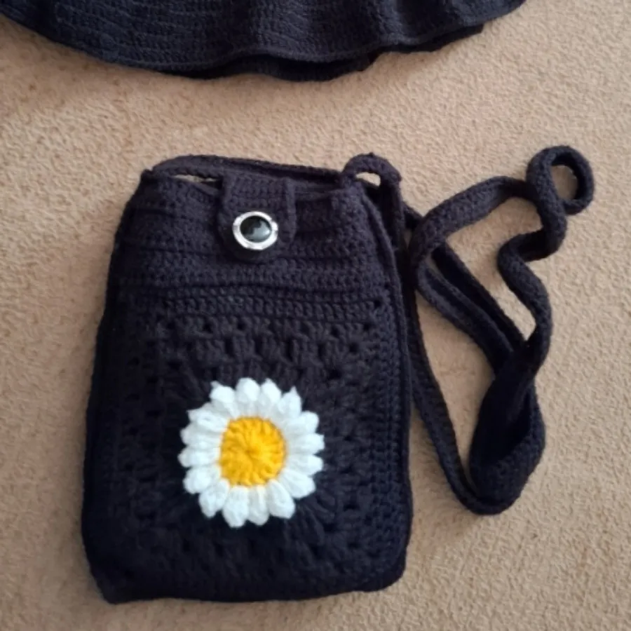 کیف و کلاه قلاببافی