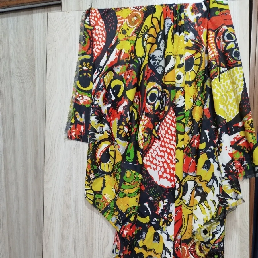 روسری قواره داردرطرح