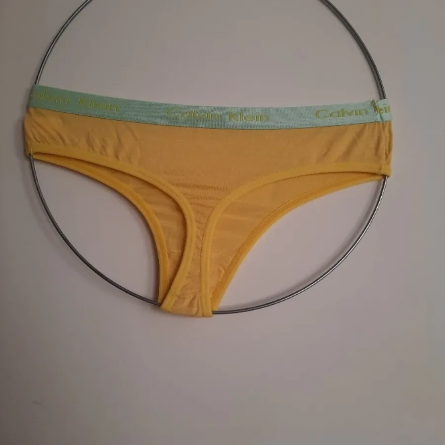 شورت کلوین کلاینck