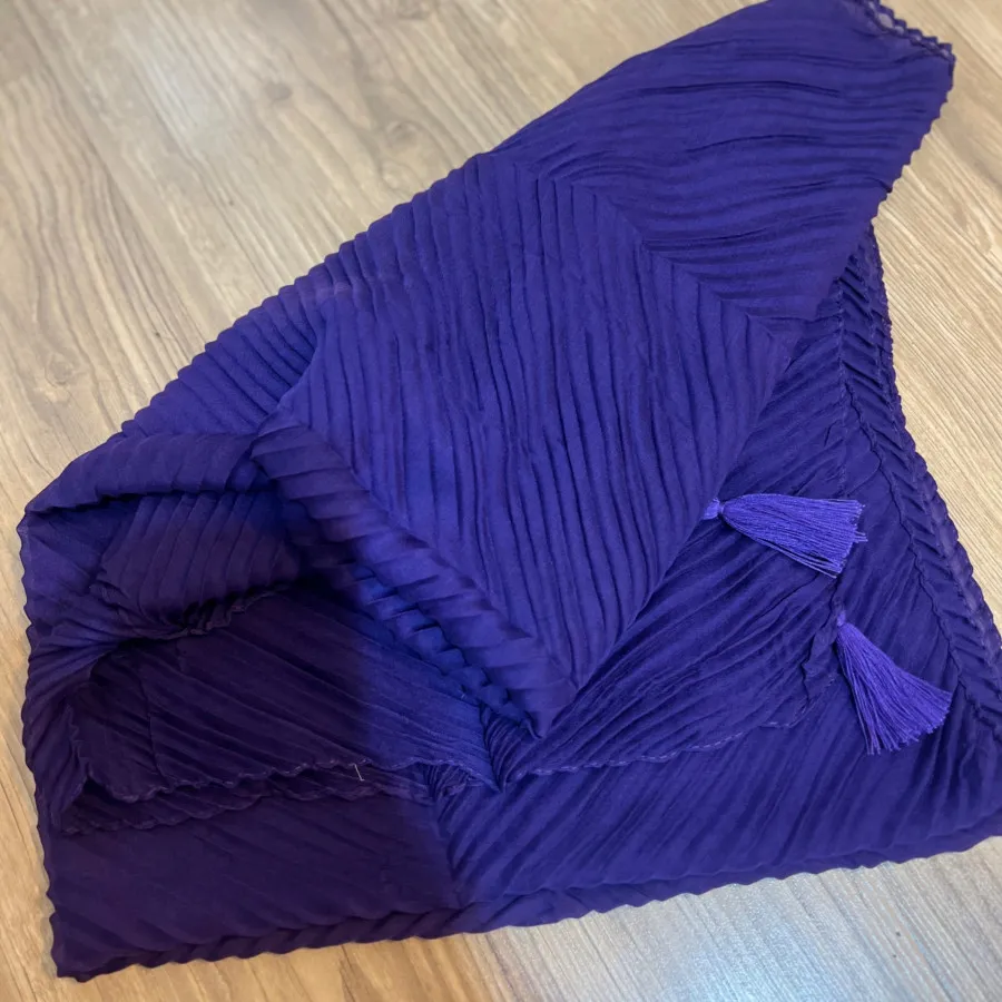 شال حریر پلیسه