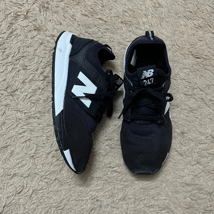 کفش نیوبالانس