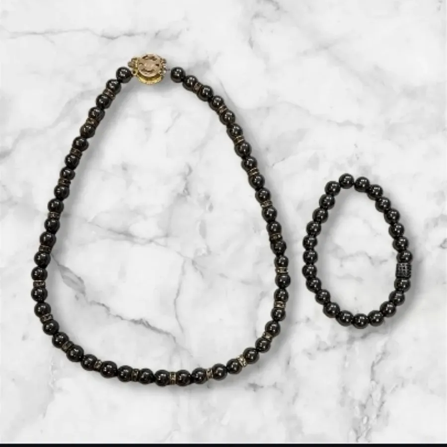 گردنبند مروارید سیاه