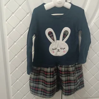 پیراهن دخترانه