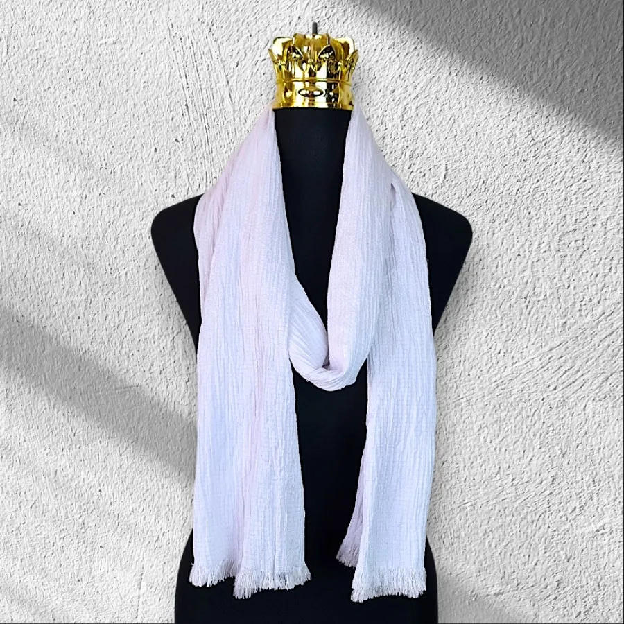 شال سفید ساده