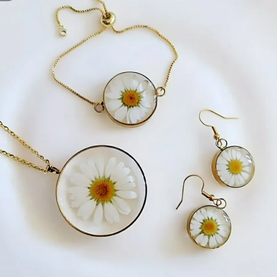 ست زیورالات  طرح بابونه