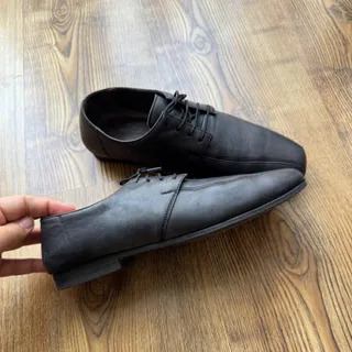 کفش چرم نفیس