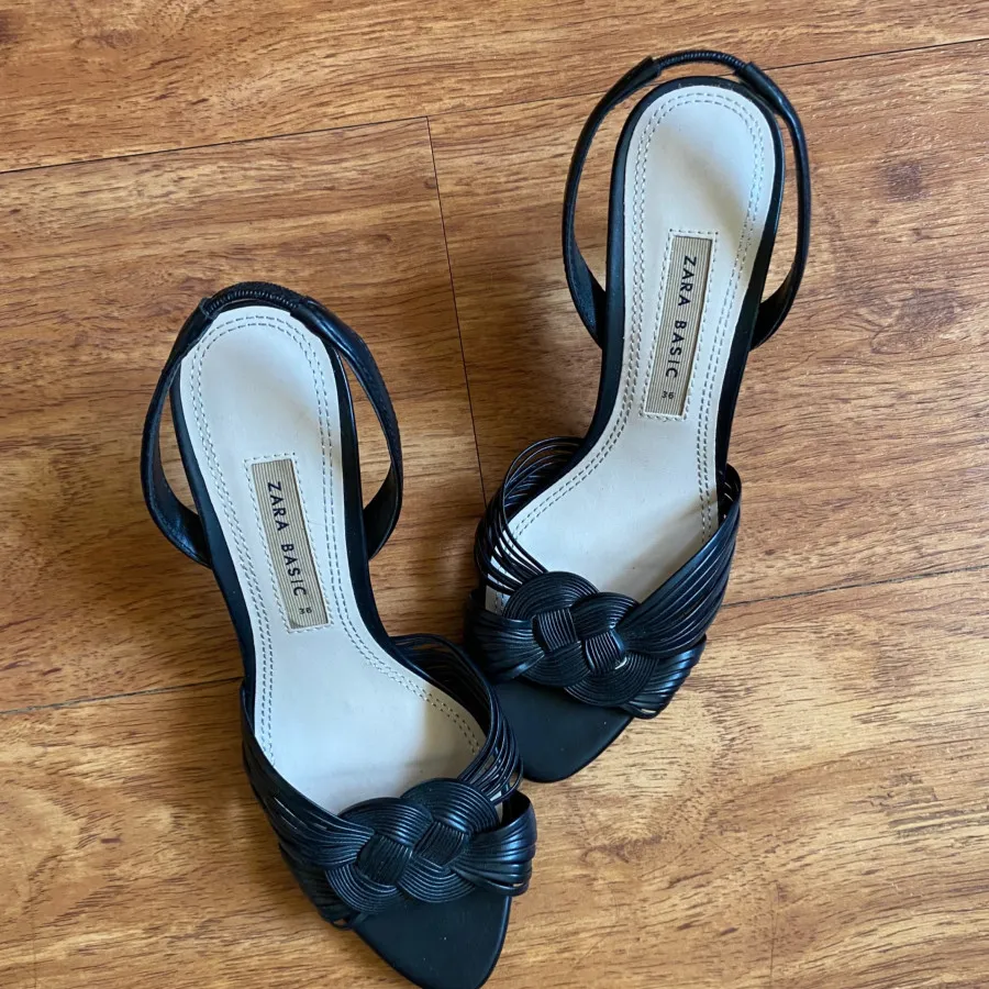 کفش زارا مشکی