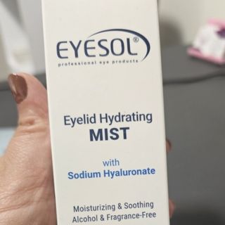 اسپری آبرسان پلک و دورچشم