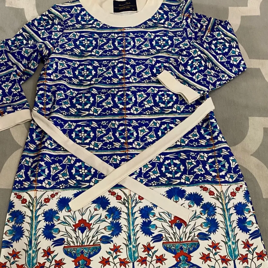 پیراهن کوتاه