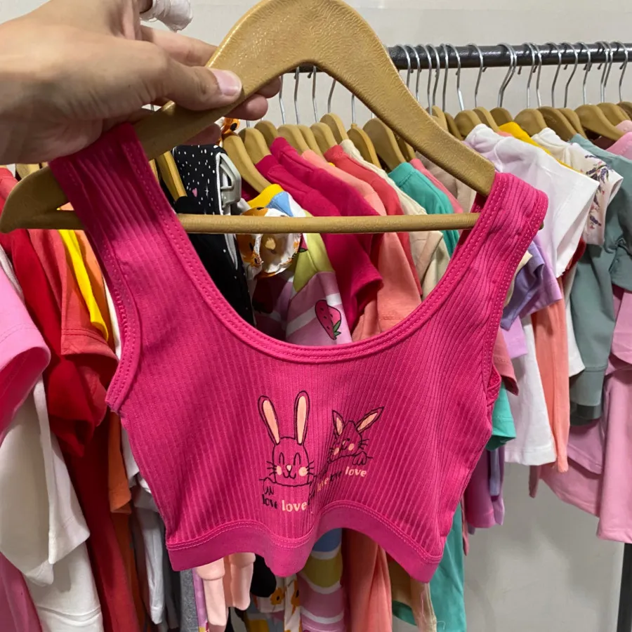 نیم تنه دخترونه نوجوان