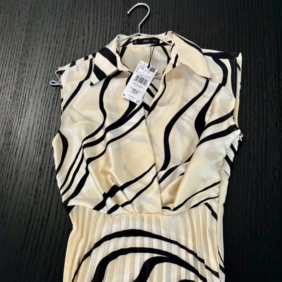 پیراهن ساتن دامن پلیسه