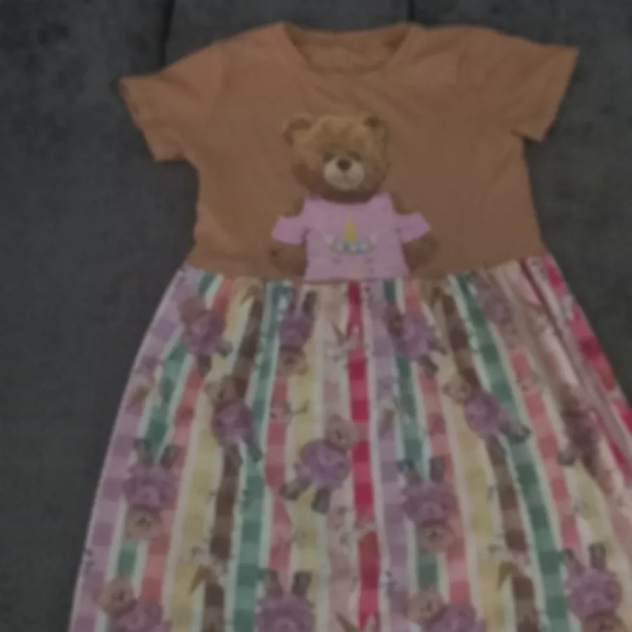 پیراهن دخترانه