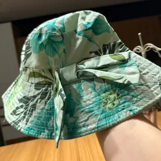 کلاه ساحلی