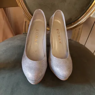 کفش  برند RONAK