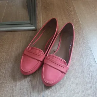 کفش ورنی زارا