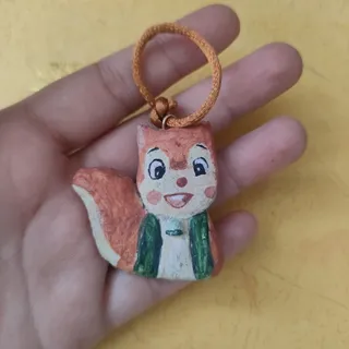 آویز سنگی سنجاب بنر