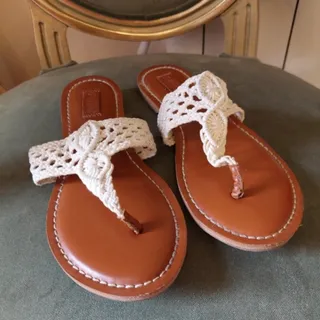 دمپایی ( ورق بزنید )