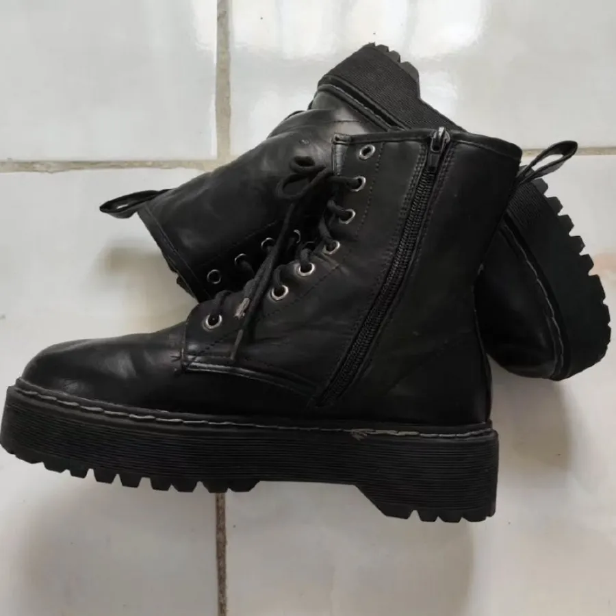 نیم بوت اورجینال