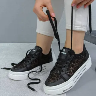 ونس توری زنانه سفید مشکی